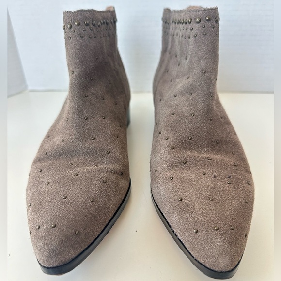 Bettye Frederika Grey Taupe Zip Up Ankle Boots Booties Size 6.5 - Picture 3 of 9